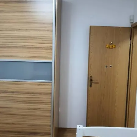 Hayat House. 2 Bedrooms House. * 사라예보