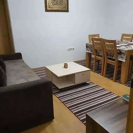 Hayat House. 2 Bedrooms House. * 사라예보